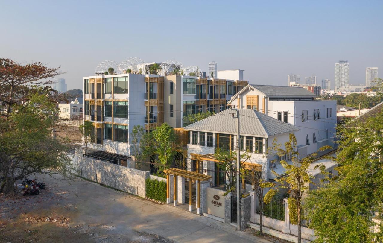 Shan Villas Sukhumvit Банкок Екстериор снимка