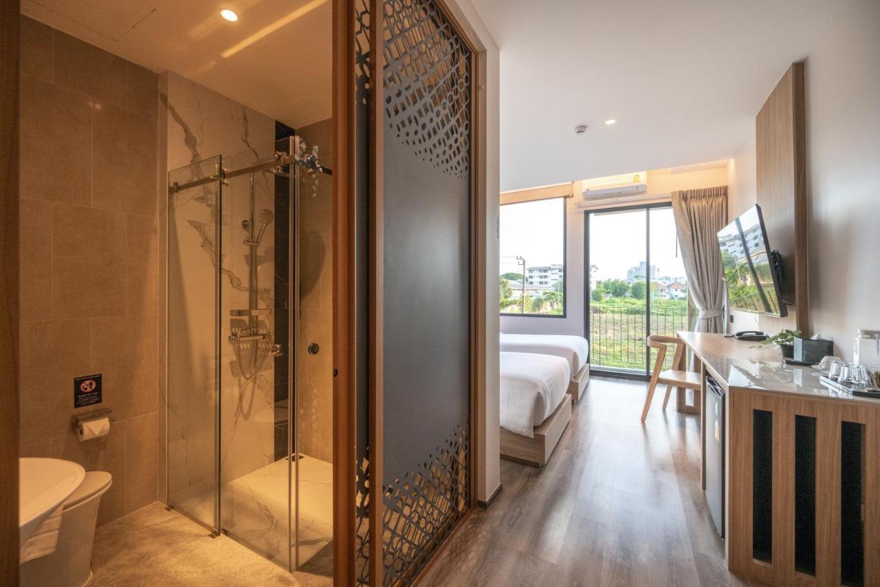 Shan Villas Sukhumvit Банкок Екстериор снимка
